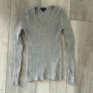 George Ribbed V-Neck Sweater - Light Grey